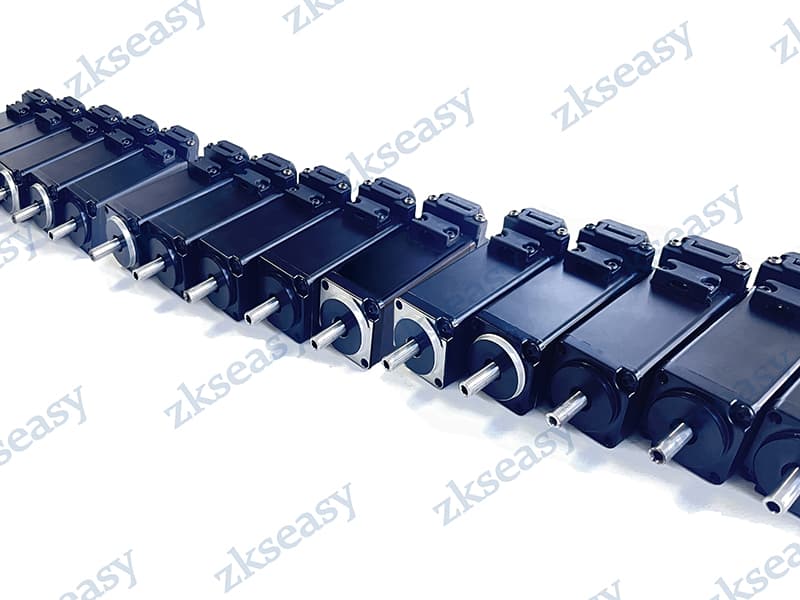 25法兰伺服电机参数